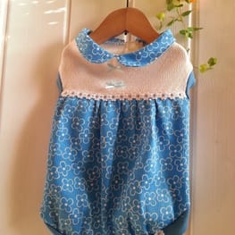 パーカー/トレーナー