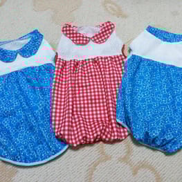 ラッフルスリーブトップス