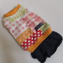 パーカー/トレーナー