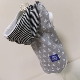 パーカー/トレーナー