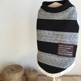 パーカー/トレーナー