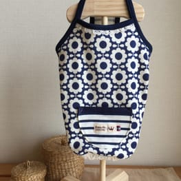 パーカー/トレーナー