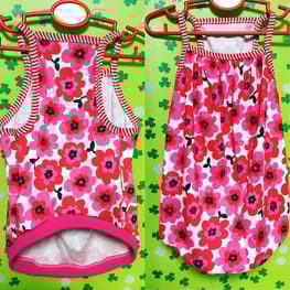 ラッフルスリーブトップス