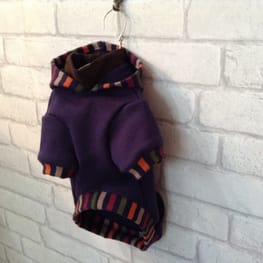 パーカー/トレーナー