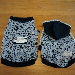 パーカー/トレーナー