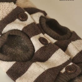 パーカー/トレーナー