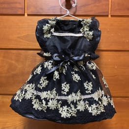 ラッフルスリーブトップス