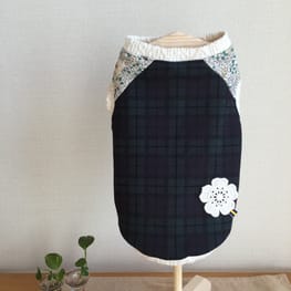 パーカー/トレーナー