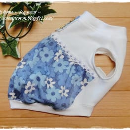 パーカー/トレーナー