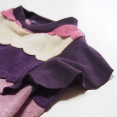 ラッフルスリーブトップス